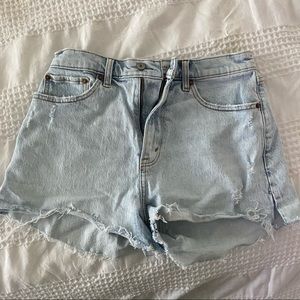 Abercrombie Curve Love Shorts